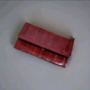 Genuine eel skin clutch purse with Inside Mirror..Red Y2k VINTAGE nightout